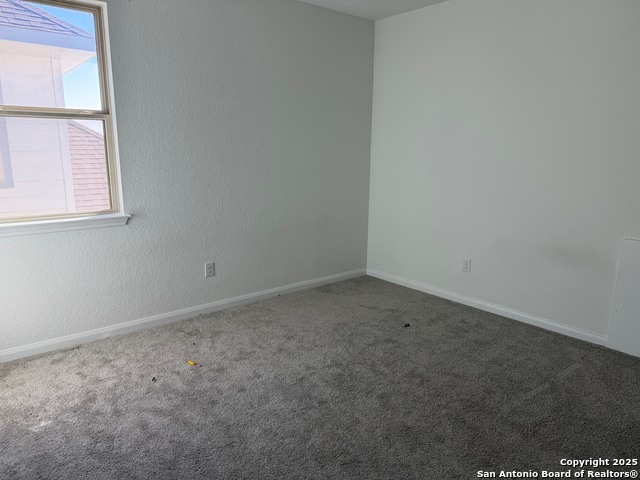 Image 14 of 17 For 9540 Griffith Run