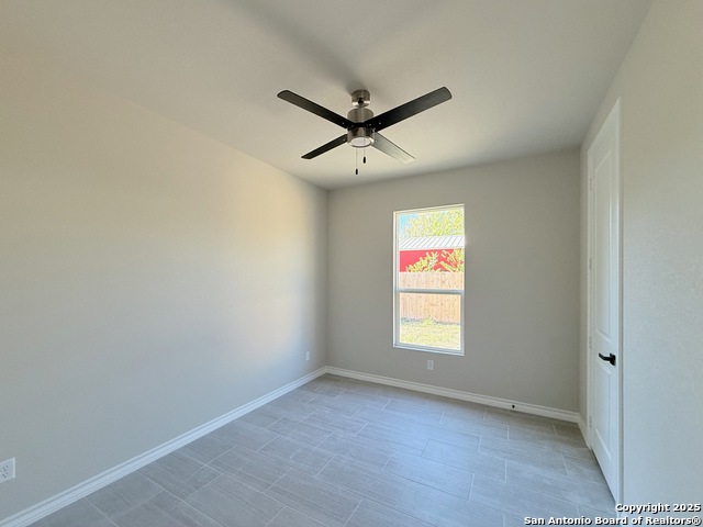 Image 15 of 20 For 411 Moselle