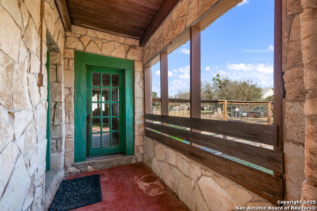 Image 31 of 39 For 108 Oak Bluff