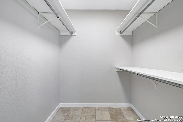 Image 23 of 28 For 7103 Spring Point