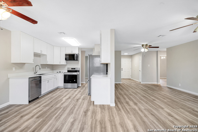 Image 24 of 28 For 7103 Spring Point