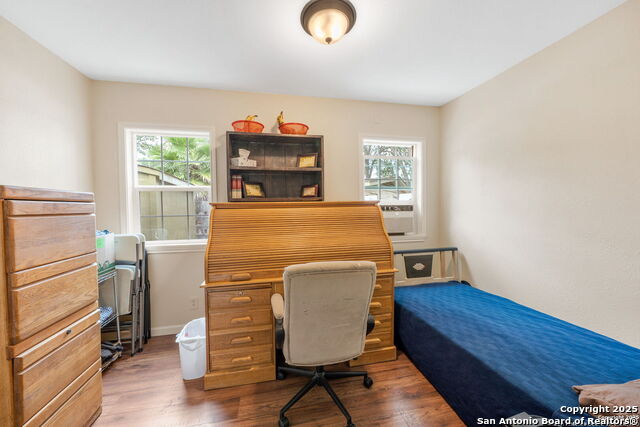 Listing photo id 21 for 132 Harriett