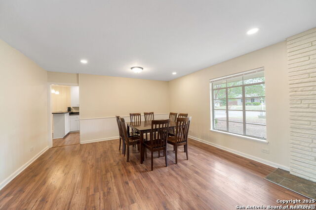 Listing photo id 25 for 132 Harriett