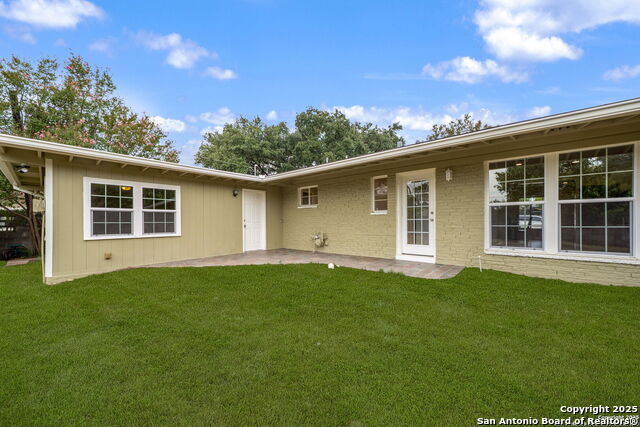 Listing photo id 26 for 132 Harriett