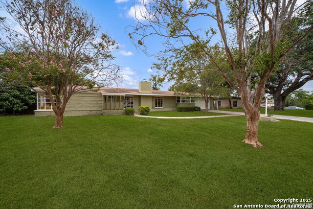 Listing photo id 1 for 132 Harriett