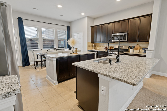 Image 2 of 39 For 13905 Bellows