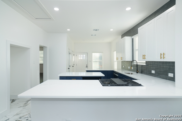 Image 12 of 38 For 1222 Hays  