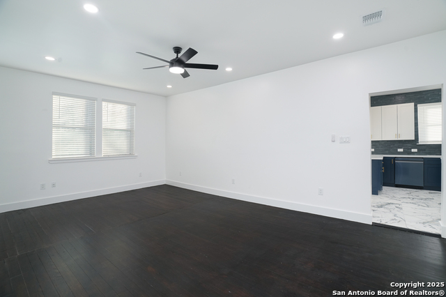 Image 17 of 38 For 1222 Hays  