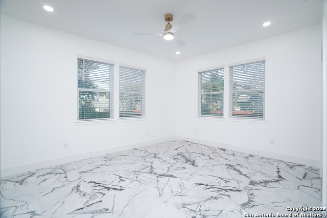 Image 31 of 38 For 1222 Hays  