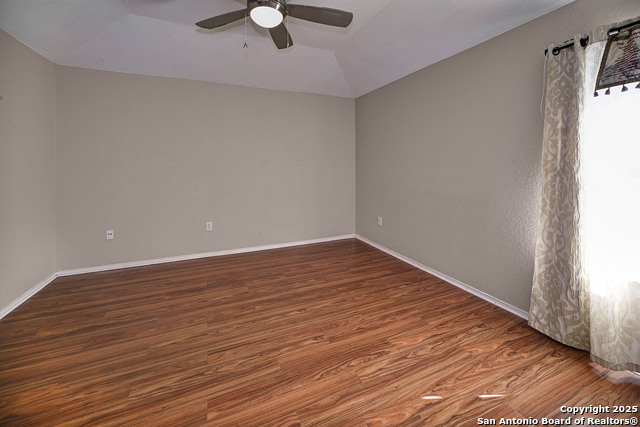 Image 14 of 29 For 6306 Loyola Bch