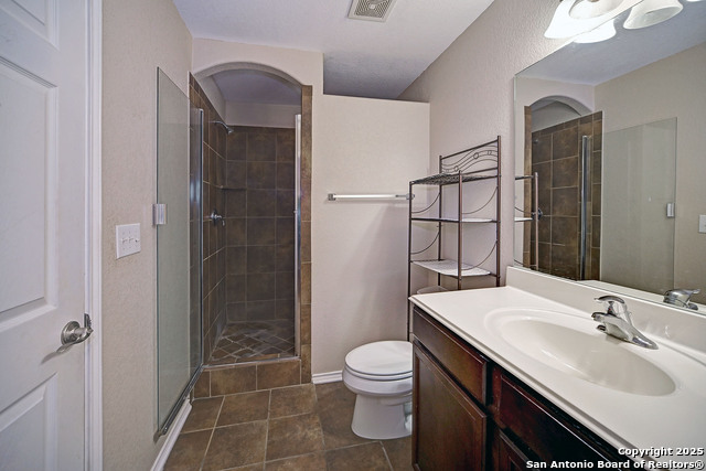 Image 18 of 29 For 6306 Loyola Bch