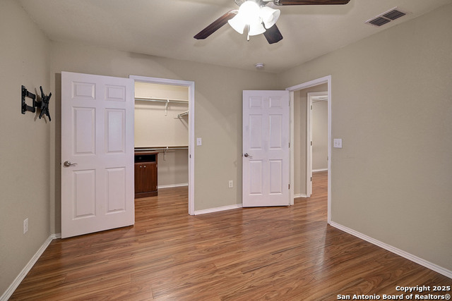 Image 21 of 29 For 6306 Loyola Bch