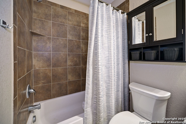 Image 23 of 29 For 6306 Loyola Bch