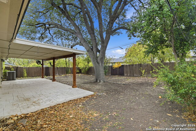 Image 16 of 18 For 3122 Shady Springs