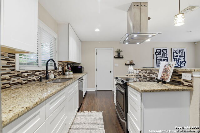 Image 7 of 18 For 3122 Shady Springs