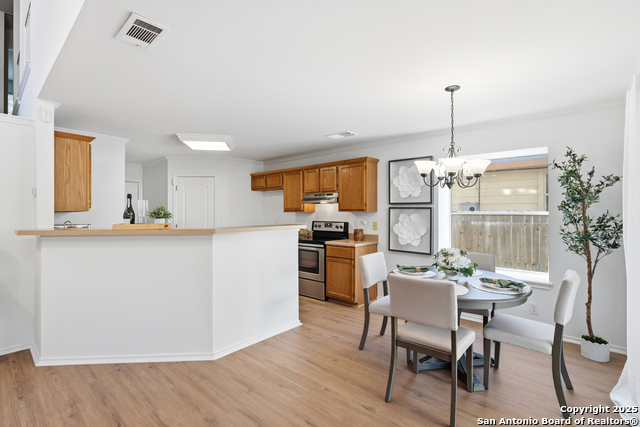 Image 13 of 30 For 8931 Arch Brg