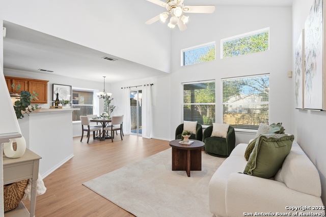 Image 7 of 30 For 8931 Arch Brg