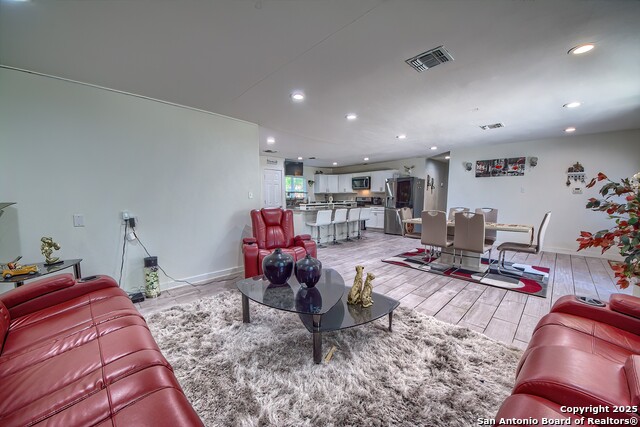 Image 8 of 29 For 4339 Bright Sun