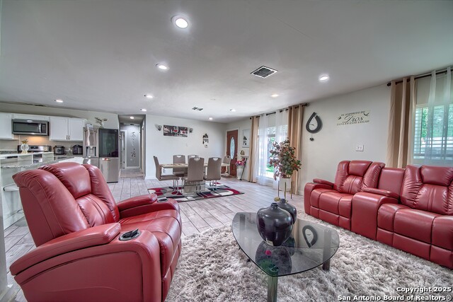 Image 9 of 29 For 4339 Bright Sun