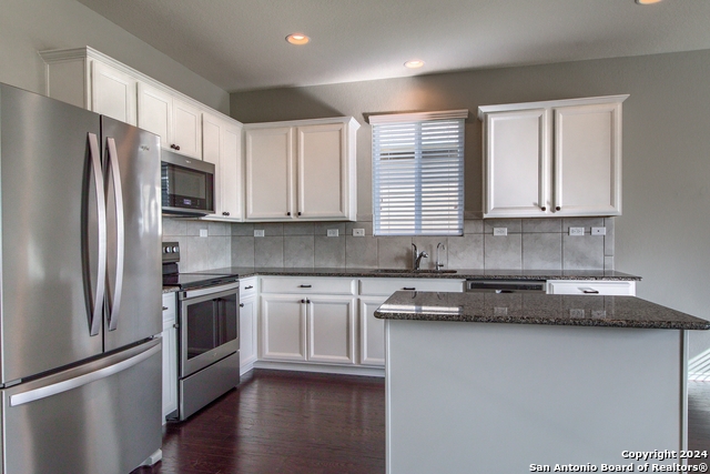 Image 10 of 25 For 10606 Century Farm