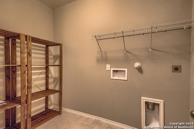 Image 21 of 25 For 10606 Century Farm