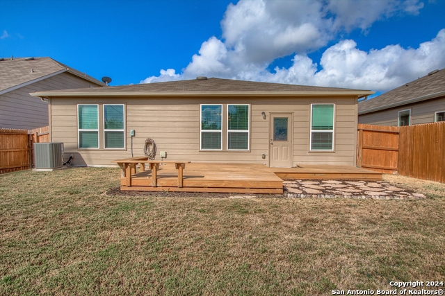 Image 24 of 25 For 10606 Century Farm