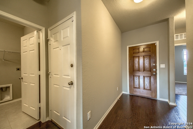 Image 4 of 25 For 10606 Century Farm