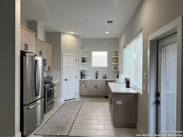 Details for 1618 Lawndale W Unit 15, San Antonio, TX 78209