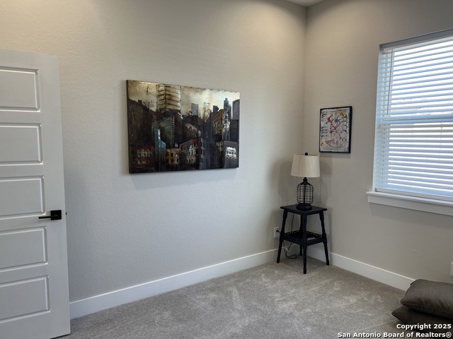 Image 18 of 20 For 1618 Lawndale W Unit 15