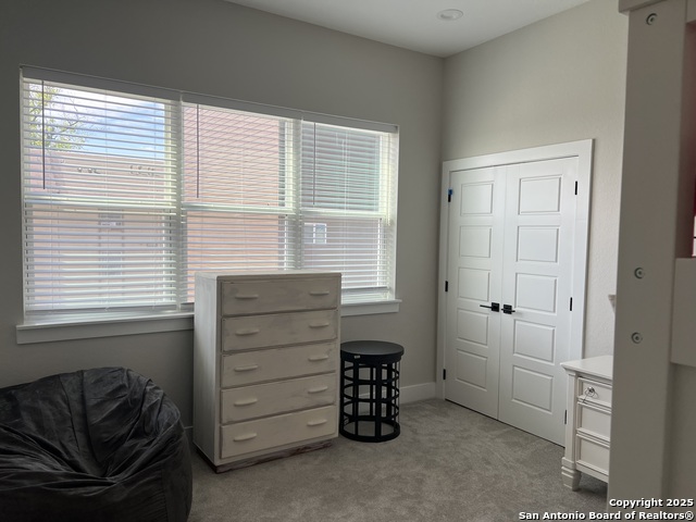 Image 9 of 20 For 1618 Lawndale W Unit 15