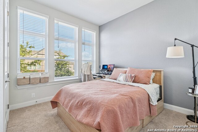 Listing photo id 21 for 22907 Grande Vista