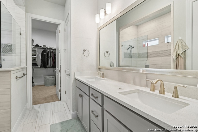 Listing photo id 31 for 22907 Grande Vista