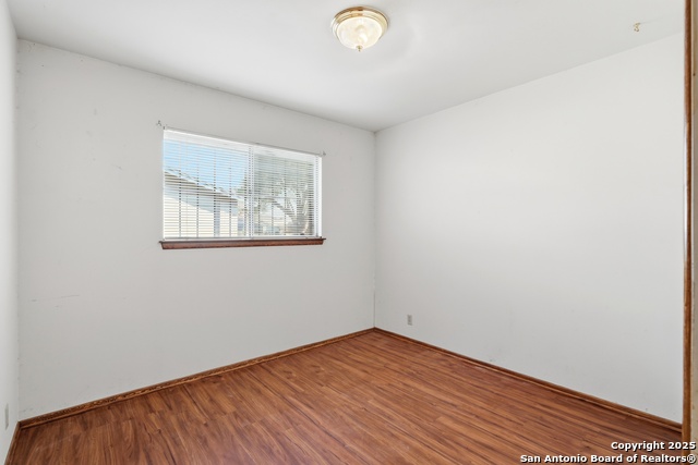 Image 10 of 15 For 5519 Crystal Valley St