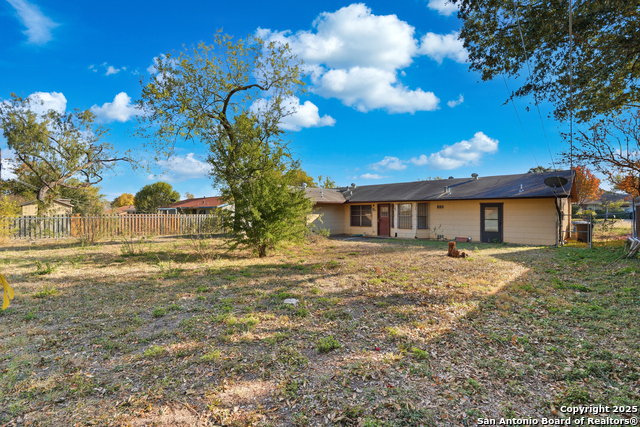 Image 14 of 15 For 5519 Crystal Valley St