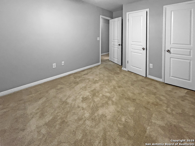 Listing photo id 7 for 10462 Trailway Oak