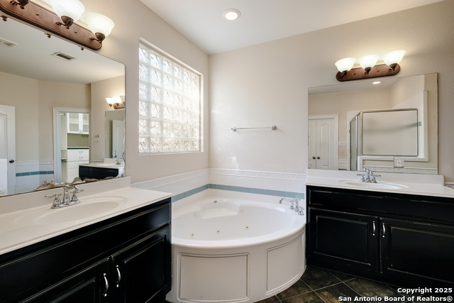 Image 17 of 38 For 18706 Desert Flower