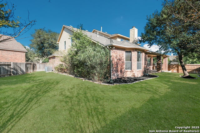 Image 34 of 38 For 18706 Desert Flower