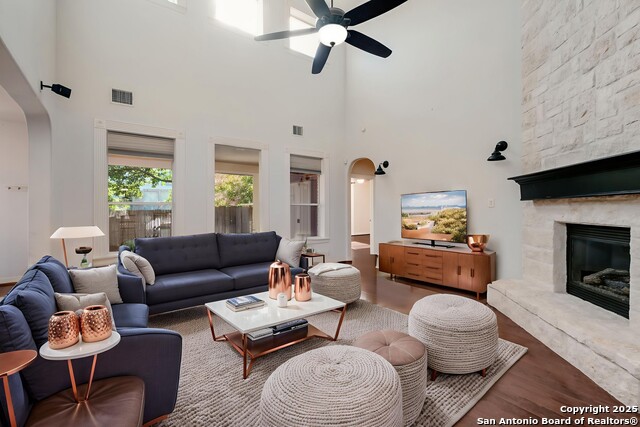 Image 5 of 38 For 18706 Desert Flower