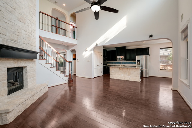 Image 8 of 38 For 18706 Desert Flower