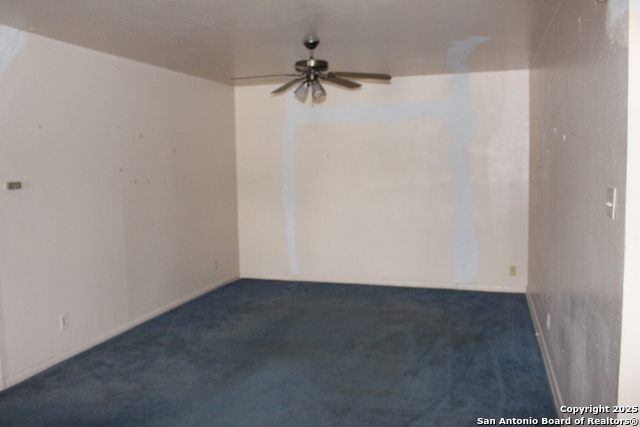 Image 4 of 14 For 2630 Huisache Ave W