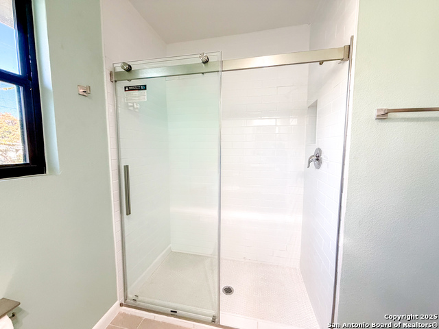 Image 15 of 22 For 157 Latch