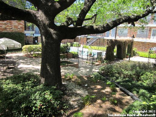 Image 6 of 12 For 8401 New Braunfels Ave N 209