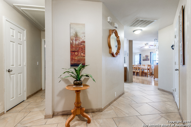 Listing photo id 1 for 9442 Sage Terrace