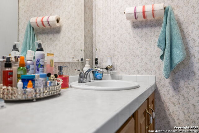 Image 26 of 34 For 118 Satterfield