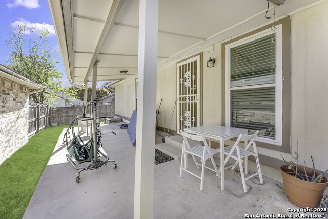 Image 19 of 20 For 5870 Spring Cabin