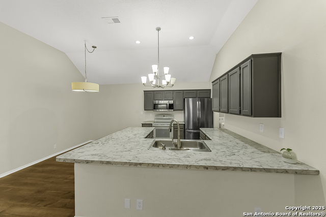 Image 5 of 20 For 5870 Spring Cabin