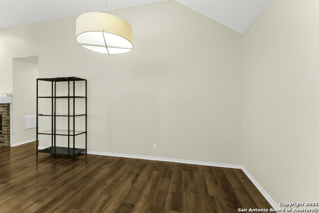 Image 9 of 20 For 5870 Spring Cabin