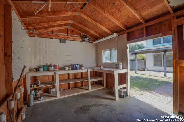 Image 25 of 25 For 824 Willow Crossing