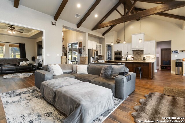 Image 24 of 36 For 129 Crescent Ridge