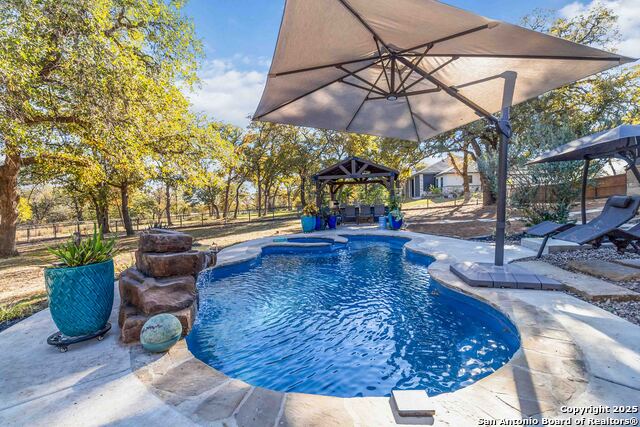 Image 3 of 36 For 129 Crescent Ridge